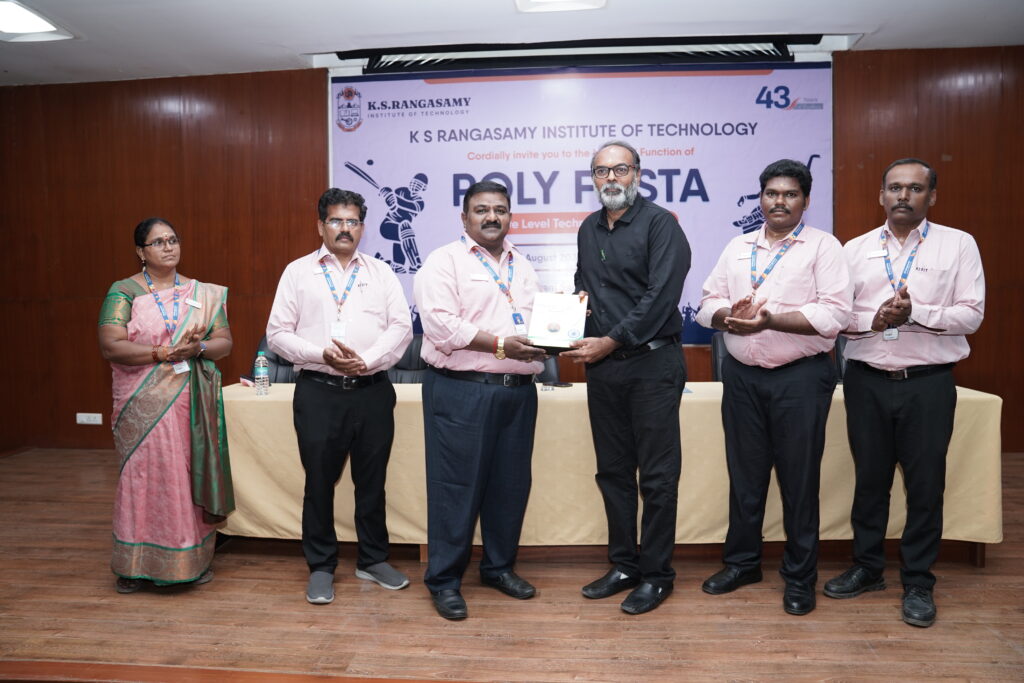 திருச்செங்கோடு கே.எஸ்.ஆர். பாலிடெக்னிக்கில் ‘பாலிபியஸ்டா’ விழா.