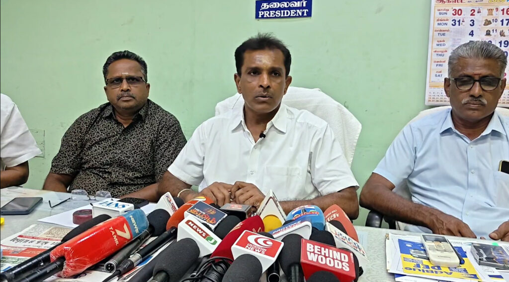 லாரி கடன் வசூலில் அத்துமீறலை தவிர்க்க வேண்டும்: நாமக்கல் லாரி உரிமையாளர்கள் சங்கம் வலியுறுத்தல்.