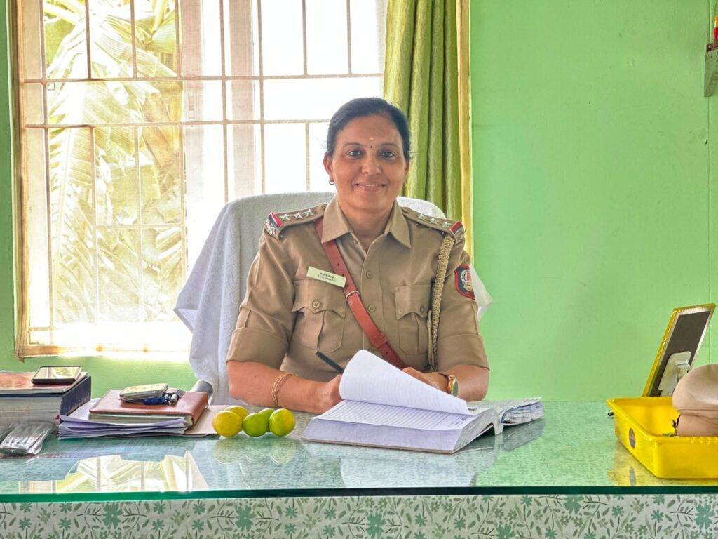 வெப்படை காவல் நிலைய புதிய இன்ஸ்பெக்டராக வளர்மதி பொறுப்பேற்பு.