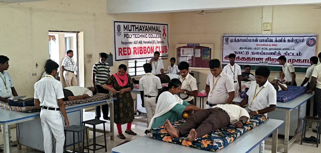 உலக ரத்த தான தினம்: ராசிபுரம் தனியார் கல்லூரி மாணவர்கள் 100-க்கும் மேற்பட்டவர்கள் ரத்ததானம்