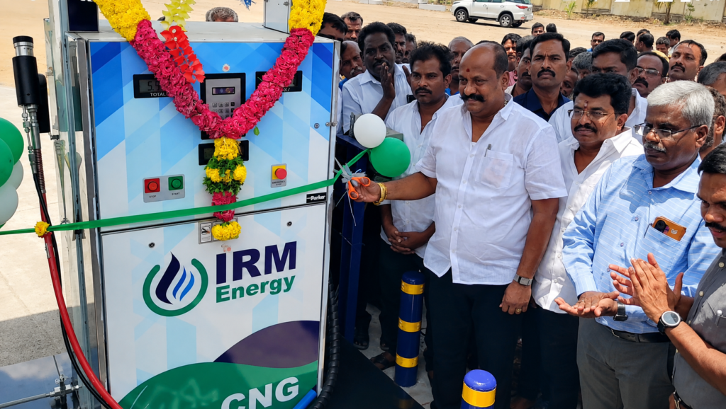 நாமக்கல் அரசு போக்குவரத்து கழக பணிமனையில் சிஎன்ஜி கேஸ் நிரப்பும் மையம் திறப்பு.