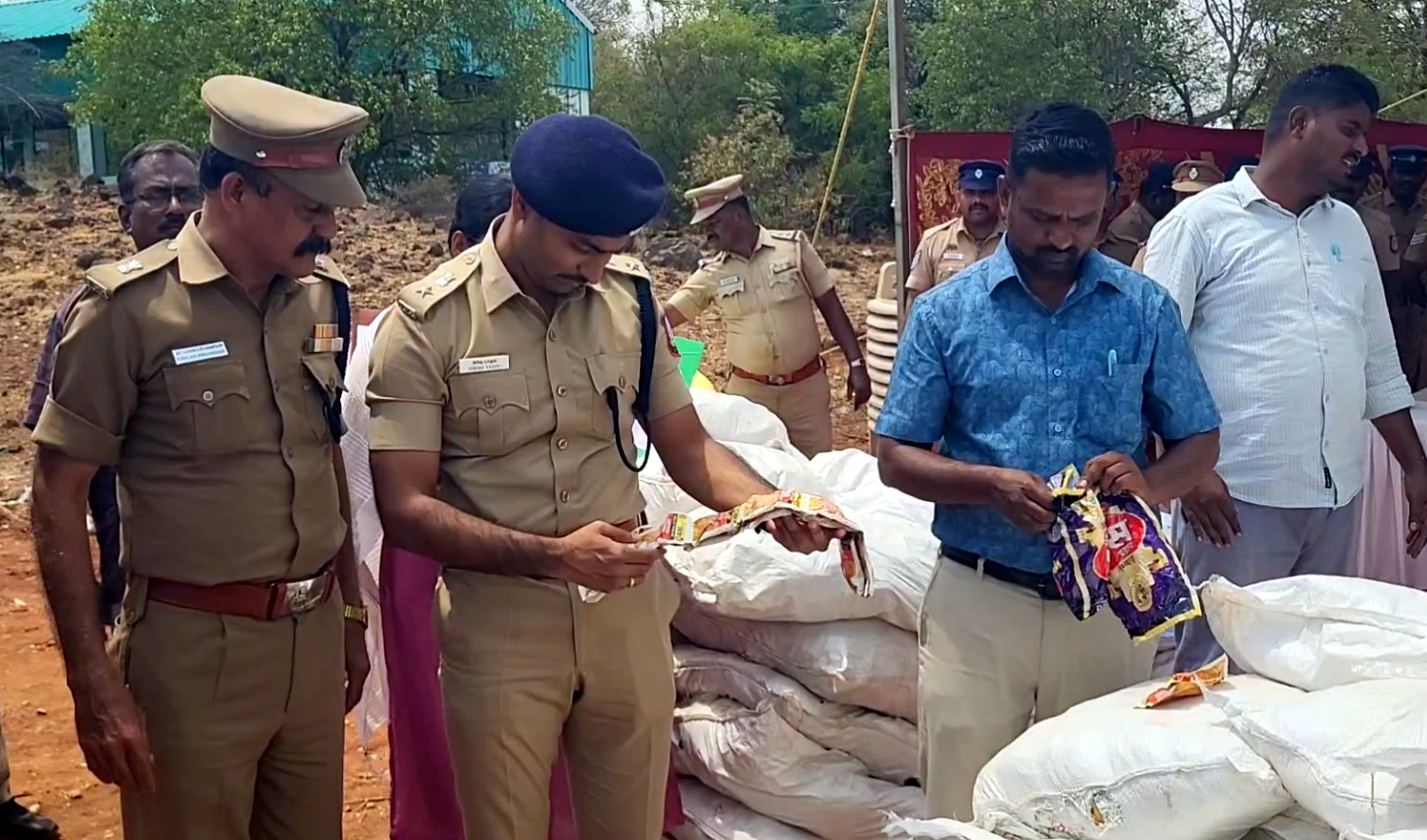 நாமக்கல்லில் ரூ.23 லட்சம் மதிப்பிலான 4.27 டன் புகையிலை பொருட்கள் தீயிட்டு அழிப்பு